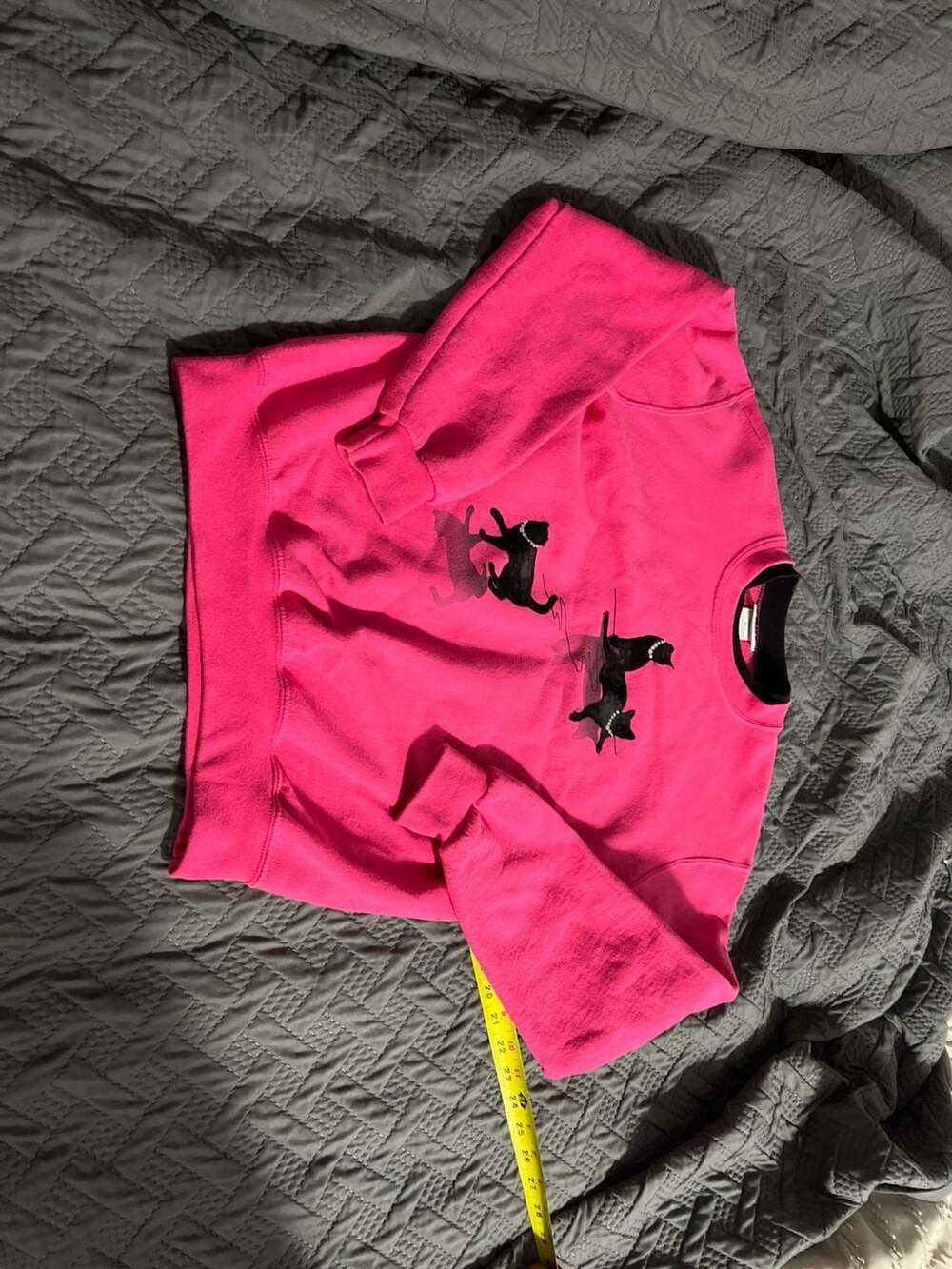 Vintage Morning Sun Pink Crewneck Sweatshirt with Black Cats and Pearls Graphic